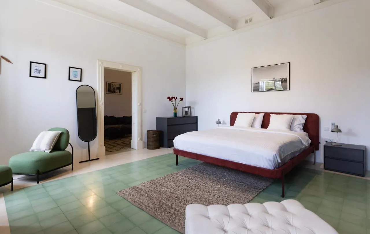Stylish Apartment Steps From The Capital Il-Furjana